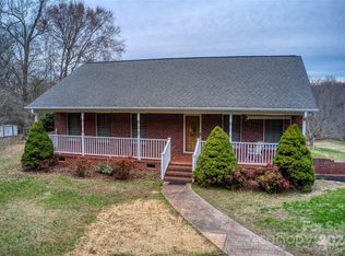 125 Hall Rd, Gastonia, NC 28056
