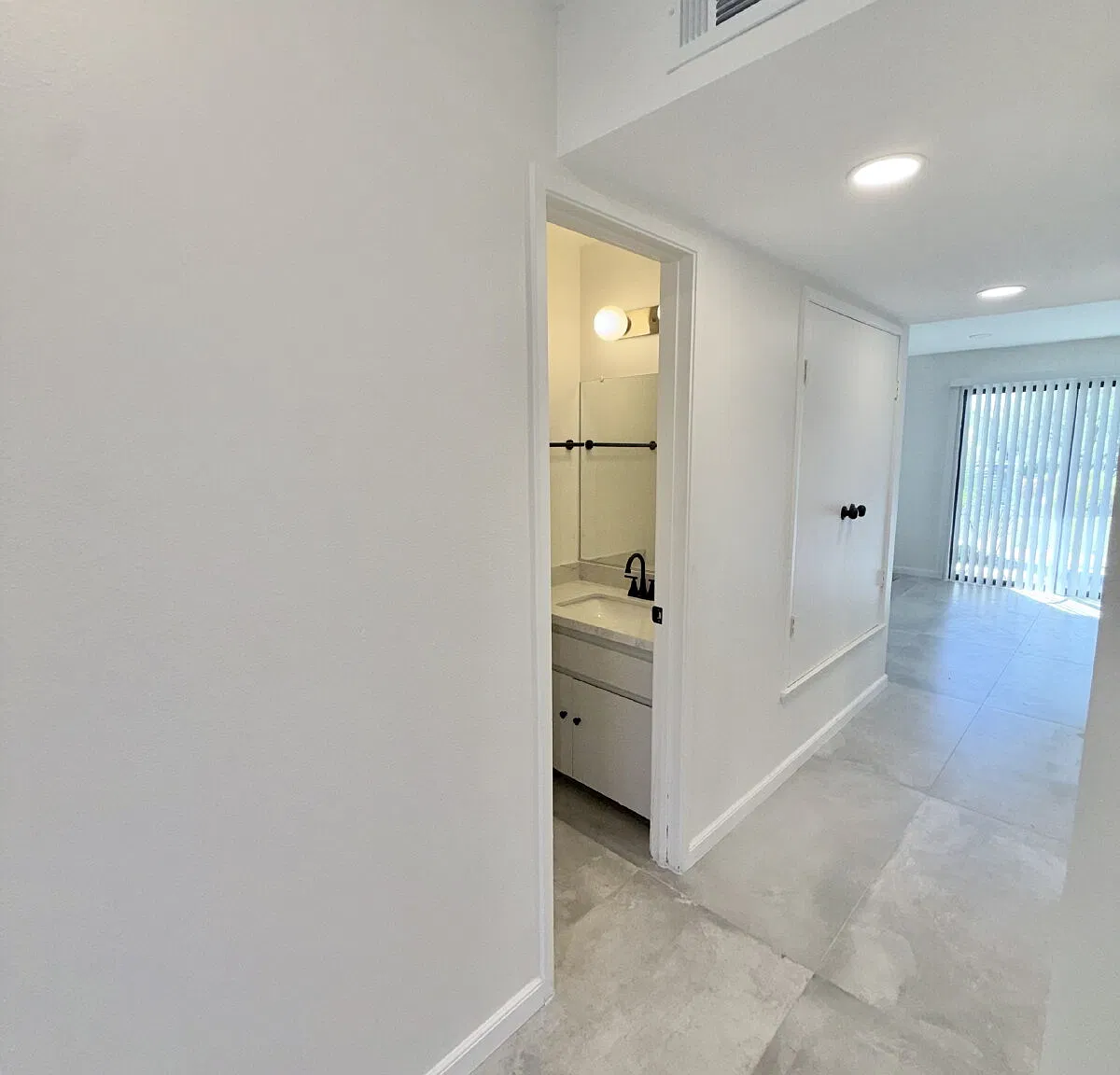 2 bed, 1.5 bath, 1152 sqft, $2,250 — Photo 4