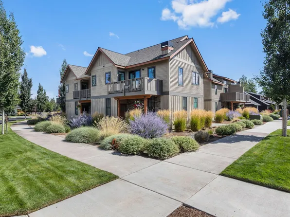 390 S Pine Meadow St, Sisters, OR 97759