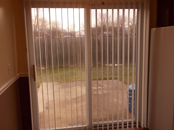 4th image of 348 Jefferson Ave APT 18