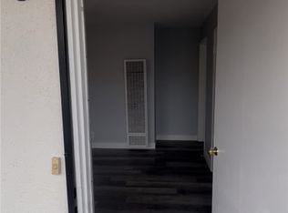 1036 S Normandie Ave APT 8, Los Angeles, CA 90006