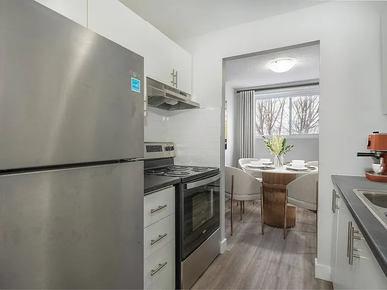 68 Breckenridge Dr — Photo 1
