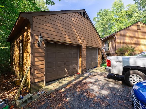 3rd image of 11455 Whitetail Dr