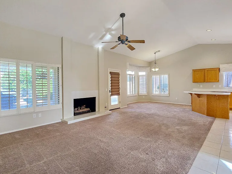 15062 W Piccadilly Rd — Photo 9