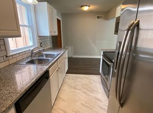 822 S Apache Dr, Wichita, KS 67207