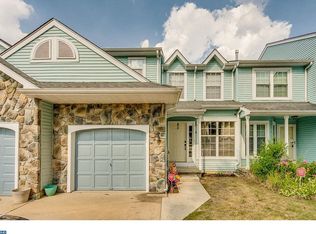 140 Kerry Lynn Ct, Williamstown, NJ 08094
