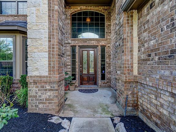 4th image of 5611 Kendall Hill Ln