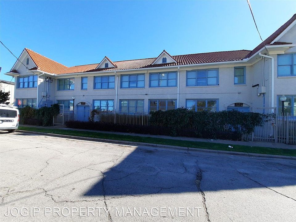 1st image of 4928 San Jacinto St #28B