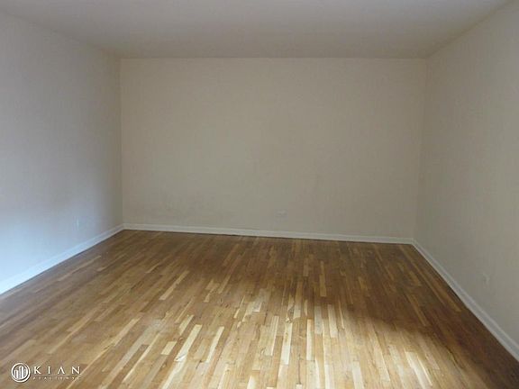 4th image of 14345 Sanford Ave APT 301