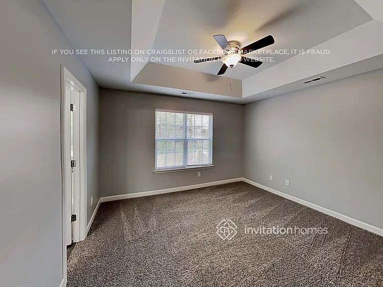 2435 Shad Ct — Photo 9