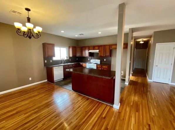 75 Sumner Ave Floor 2, Staten Island, NY 10314