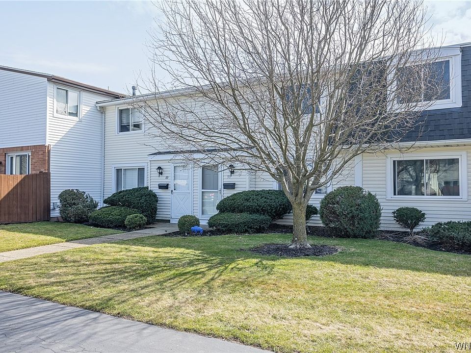 1st image of 90 Parkview Ct