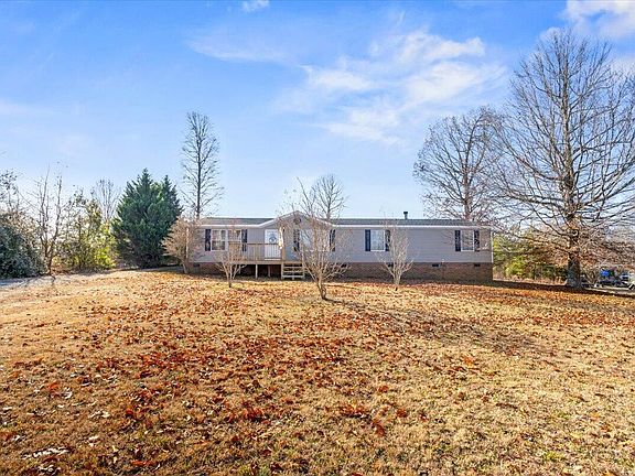 2nd image of 2684 Ashewood Dr