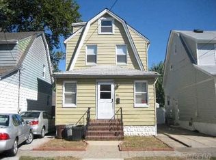 109 Pilgrim Pl, Valley Stream, NY 11580