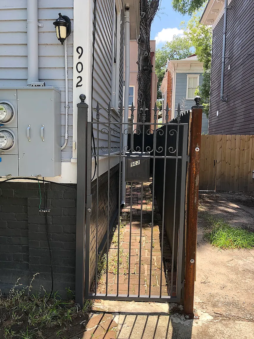 Building Photo - 902 Barnard St #1