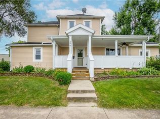 206 School St, Bradford, OH 45308