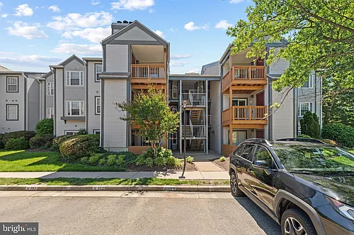 6901 Victoria Dr #I Photo 1