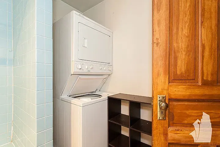 1 bed, 700 sqft, $2,100 — Photo 4