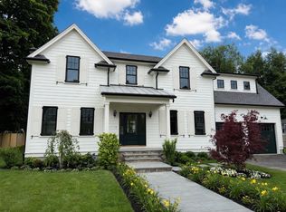 28 Parker Rd, Wellesley, MA 02482
