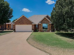 212 S Vernon Ave, Hinton, OK 73047