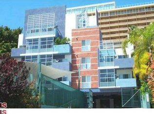 8455 De Longpre Ave APT 101, West Hollywood, CA 90069