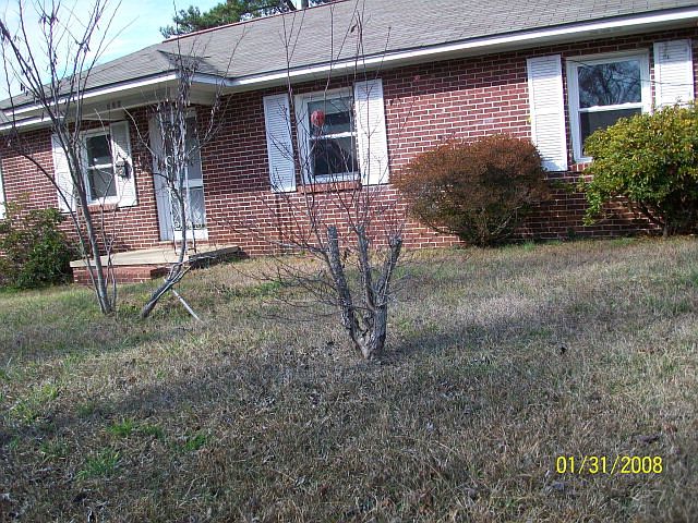 1st image of 418 Roseland Ave
