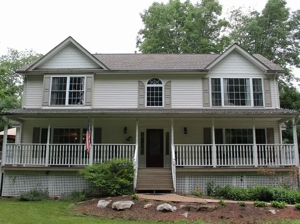 3 Church St, Great Meadows, NJ 07838
