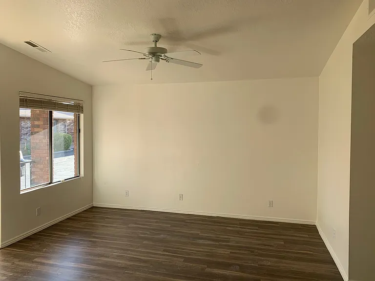 375 S Main St #17 — Photo 5