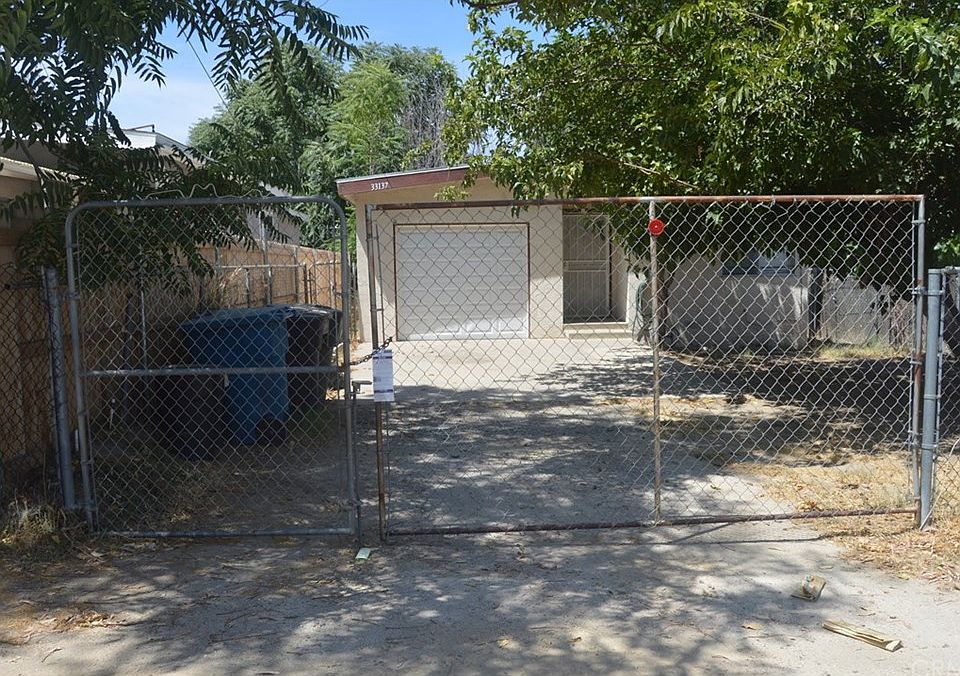 1st image of 33137 Dowman St