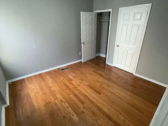 2nd image of 221 6th Ave W #1