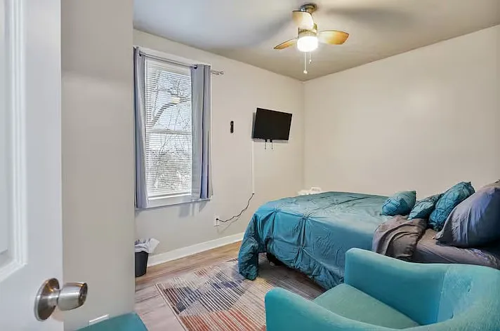 5040 Kincaid St — Photo 12
