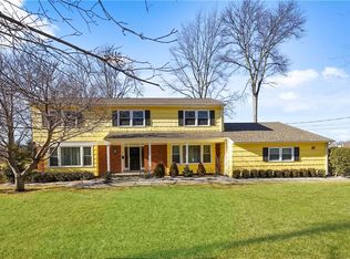 47 Sammis Ln, White Plains, NY 10605