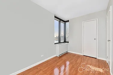 Rented by City Connections Realty