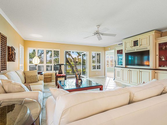 5th image of 8835 W Orchid Island Circle #603