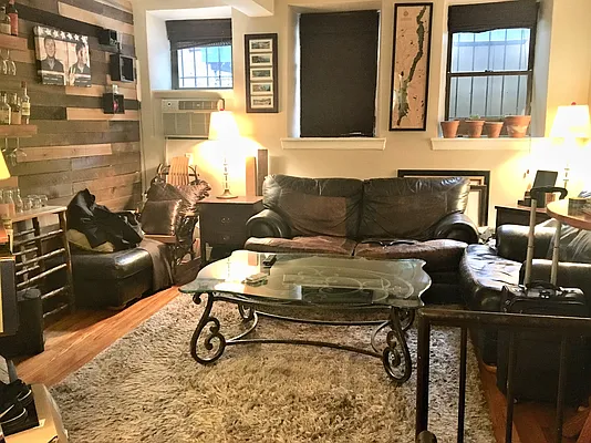 Rented by Charles Coutinho LLC | media 31