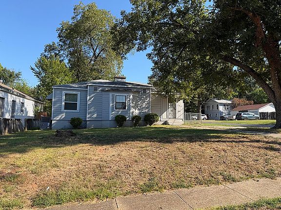 4th image of 152 E Wichita St