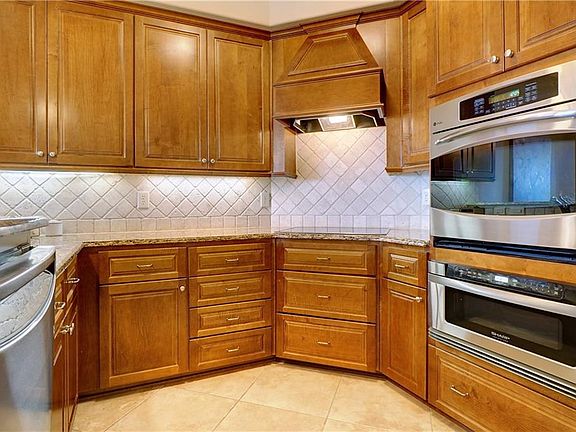 2nd image of 301 Watermere Dr APT 413