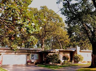 12633 S 75th Ave, Palos Heights, IL 60463