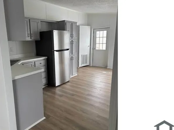 60 Hathaway St, East China, MI