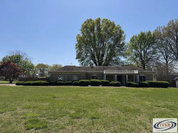 104 Northwood Dr, Mc Kenzie, TN 38201
