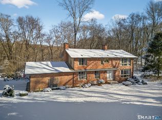 18 Landing Rd, Old Lyme, CT 06371