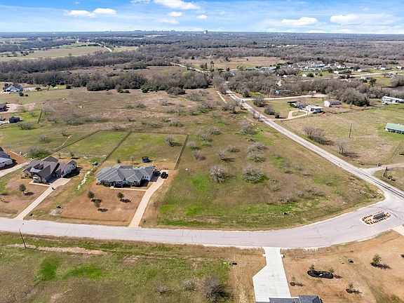 5th image of 10704 Harvey Ranch Rd