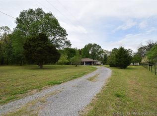 10354 S 437th Rd, Locust Grove, OK 74352