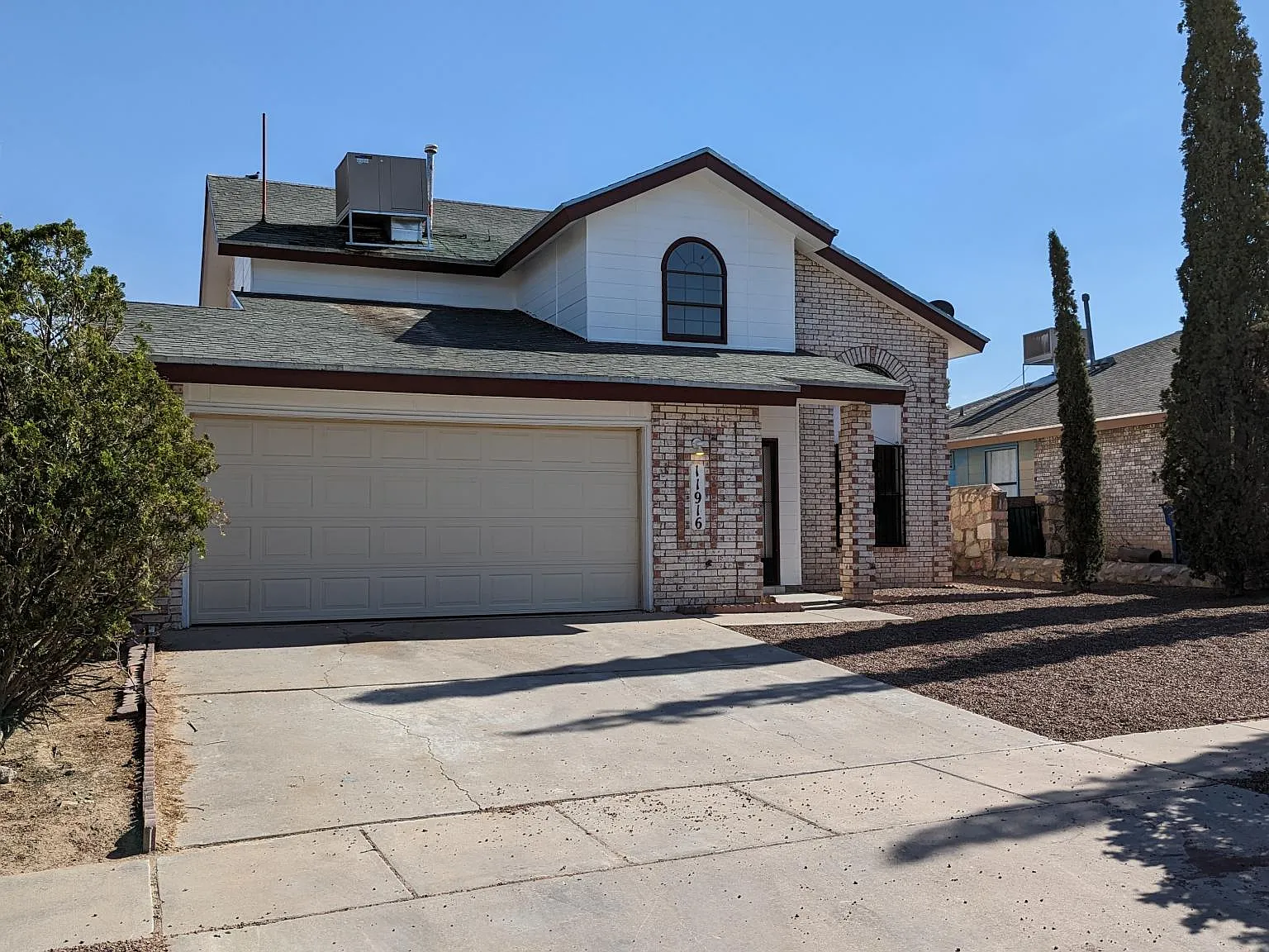 3 bed, 1190 sqft, $1,550 — Photo 2
