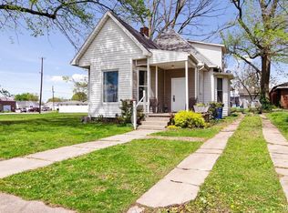708 W State St, Princeton, IN 47670