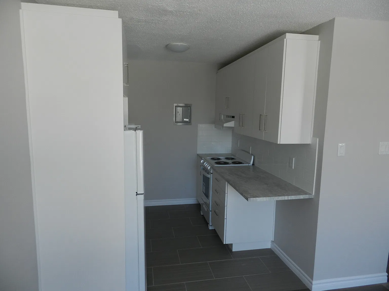 7 Rufus Avenue Halifax — Photo 2