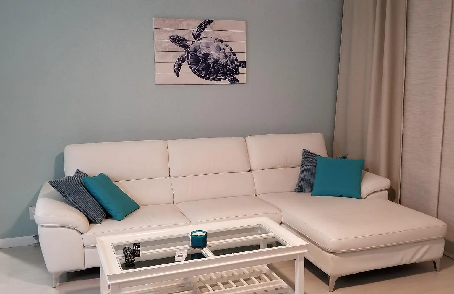 2 bed, 805 sqft, $3,200 — Photo 2