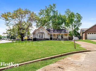 6045 Holly Heights Cv, Millington, TN 38053