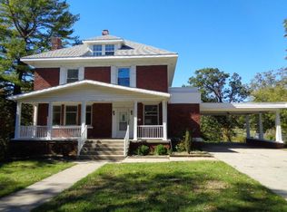 719 Flower Ln, Moberly, MO 65270