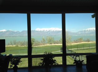2324 S Shorewood Dr, Saratoga Springs, UT 84045